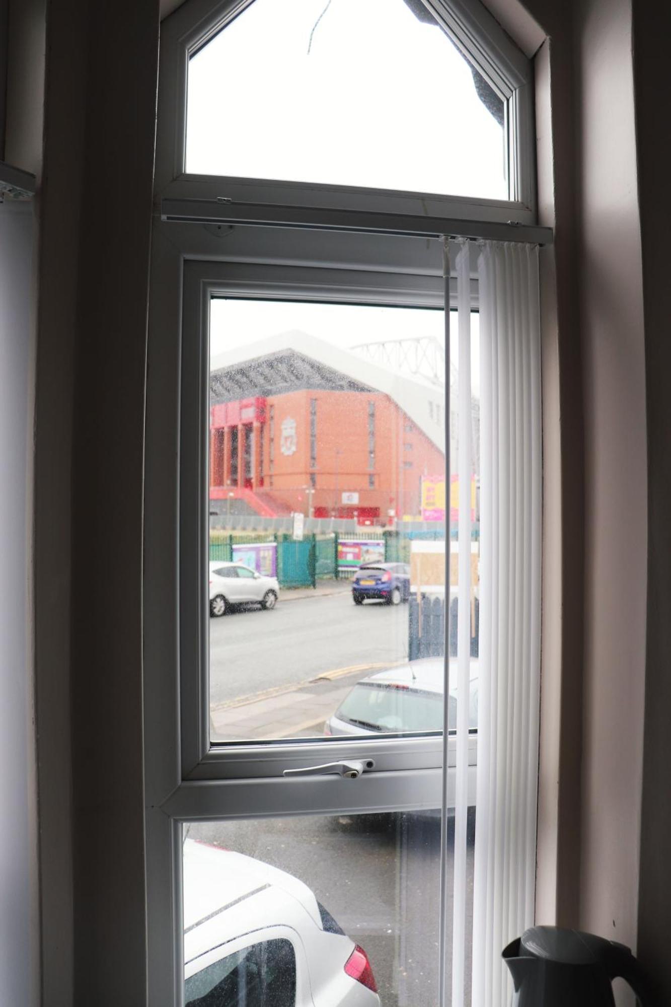 Kop View Hotel Liverpool Ngoại thất bức ảnh